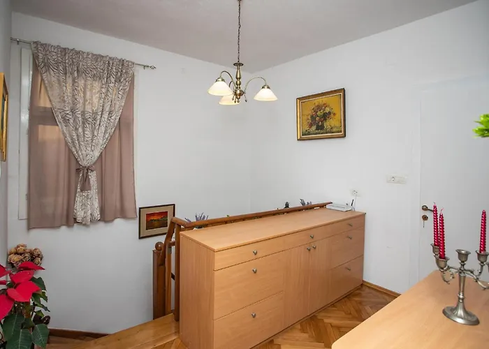 Будинок відпочинку Awesome In